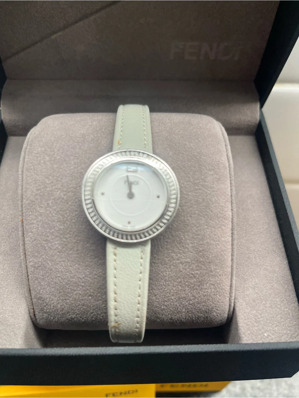 Fendi Women's Silver Dial Watch  Leather Gray  Strap